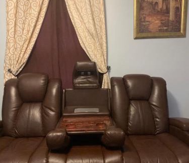 Pawtucket Apartment | Stylish, Cozy 2BR Private Apt, 2nd Floor, Scenic View, Well-Appointed, Near Providence, MA, RI Line, I-95 Access