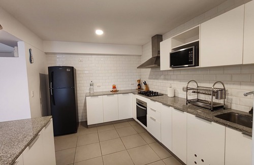 Jesus Maria Apartment | Stylish & Cozy 3-Bedroom/3-Bath Apartment with Private Office in Jesús María