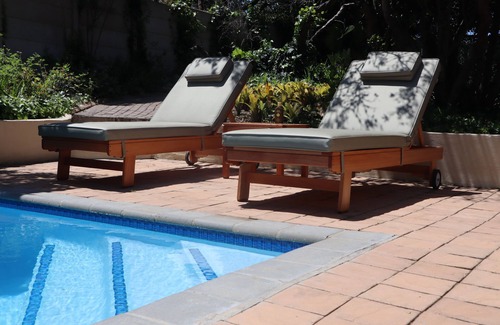 Wilderness House | Stylish & Cozy House - 5min from the beach!