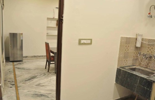 Jaipur District Apartment | Stylish & Cozy Retreat