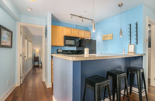 Douglas Condo | Stylish Dog-Friendly Condo W/Free Wifi, Patio, Outdoor Pool