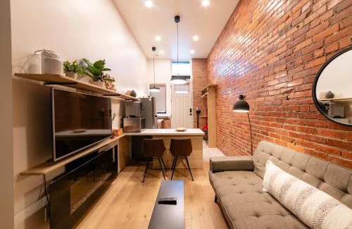 Grand Forks Apartment | Stylish Downtown Apartment In Grand Forks, Bc