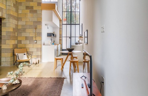 Cortez Hill Apartment | Stylish Downtown Loft wFree Onsite/Parking in Little Italy. Pet Friendly!