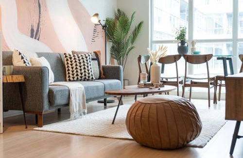 CityPlace Apartment | Stylish Downtown Toronto Suite with Free Parking
