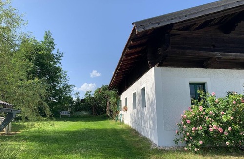 Grafenau Apartment | Stylish dream home (80 sqm) in a listed farmhouse