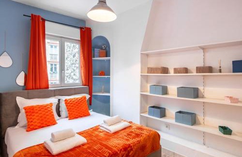 Epinettes Apartment | Stylish & Elegant I Metro is only 1minute away I Near Montmartre