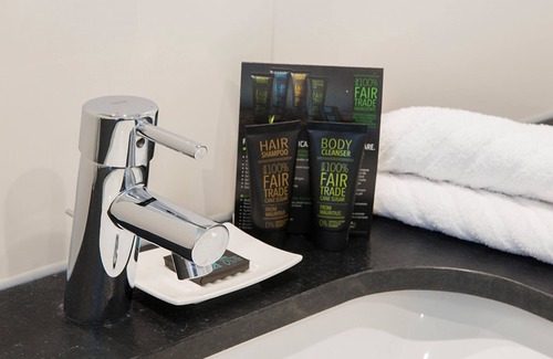 Wageningen House | Stylish Escape w/Spa Facilities, Onsite Dining | Near Nature Park & Local Scene