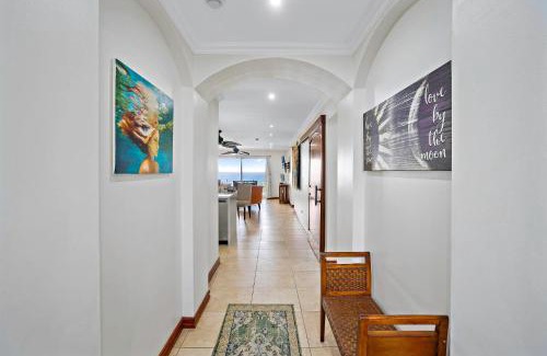 Playa Flamingo Apartment | Stylish Flamingo Condo with Ocean Views, Renovated Kitchen & Walkable Beach Access