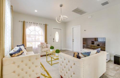 Central Fort Lauderdale House | Stylish Fort Lauderdale Home 5 Mi to Beach!