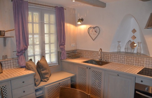 Moustiers-Sainte-Marie House | Stylish 4* town house with large roof terrace and amazing views.