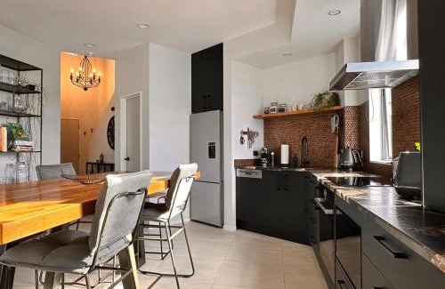 Freemans Bay Apartment | Stylish Freemans Bay Stay