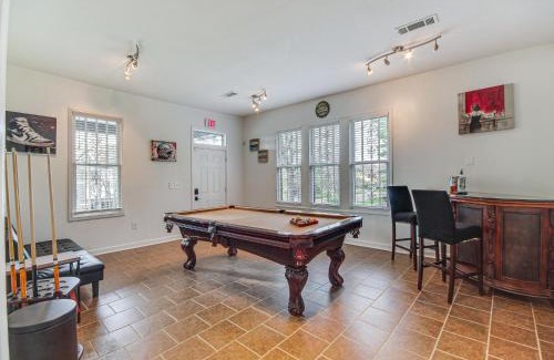 Downtown Jackson House | Stylish Home about 2 Mi to Jackson State and Belhaven!
