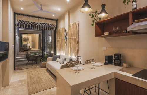 Merida House | Stylish Home in Downtown Merida - A Serene Escape with Great Access