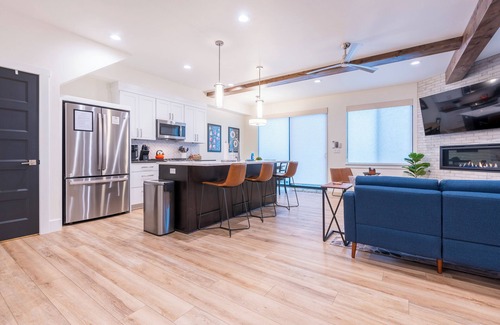 Coeur d'Alene House | Stylish home located on Centennial Trail, walking distance to shops, river, etc