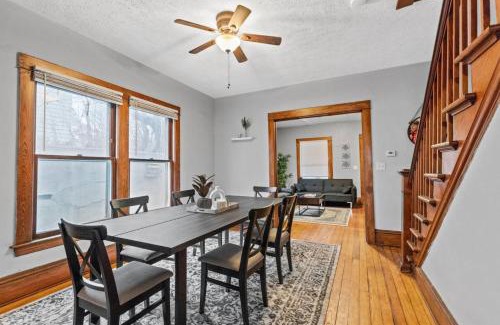Creston Heights House | Stylish Home Near Heart Of Downtown Sleeps 8