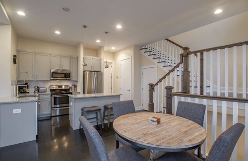 Historic Waverly Villa | Stylish Home - Private Rooftop - Perfect Location