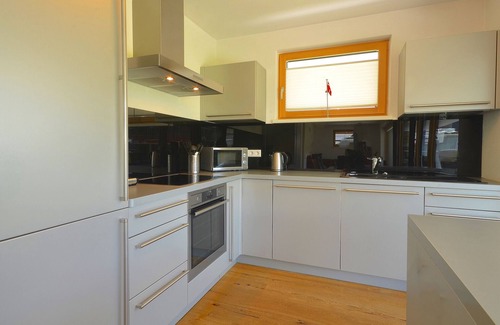 Zell am See Apartment | Stylish house consisting of only two units; all-round panoramic views