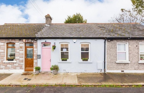 Islandbridge Cottage | Stylish house in Dublin