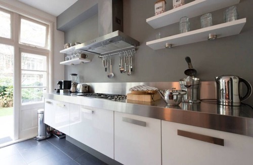 Old South Apartment | Stylish house with sunny garden nearby museum & RAI