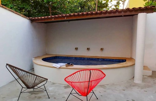 Los Pescadores House | Stylish indoor/outdoor, 2 bedroom beachfront loft living at La Esquina Peresoza.