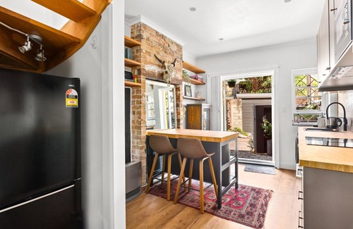 Paddington House | Stylish Inner-City Terrace Home with Rooftop Deck