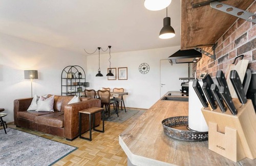 Dresden Apartment | Stylish living near the Elbe