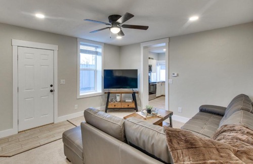 Logan Apartment | Stylish Logan Retreat with Smart TV and Central AandC!