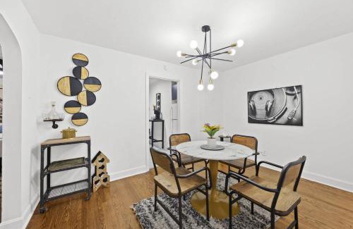 Audubon Apartment | Stylish Louisville Apt Near Downtown & Parking
