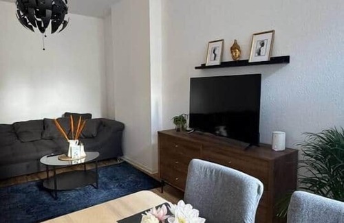 Perleberg Apartment | Stylish maisonette - 4 beds, 2 smart TVs