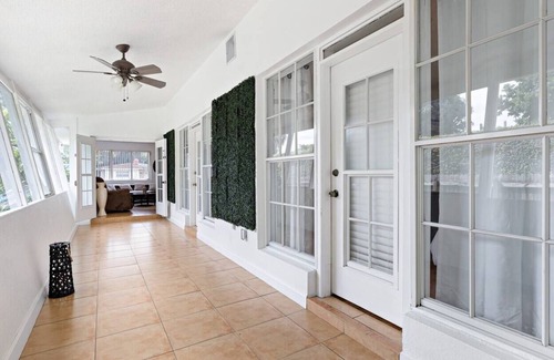 Miami Shores House | Stylish Miami Oasis with Pool | Sleeps 8