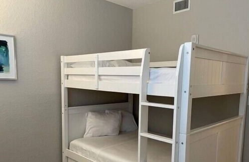 Daytona Beach Apartment | Stylish & Modern 3Bed/2Bath Apartment with Premium Amenities