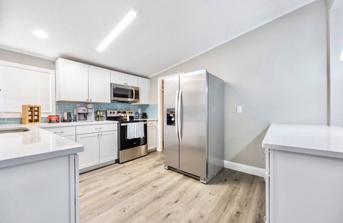 Atlantic Highlands House | Stylish & Modern Retreat Near Jacksonville Beach!