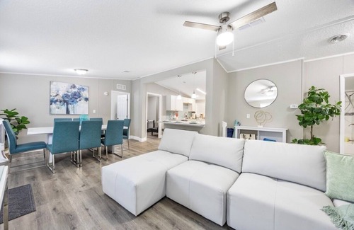 Atlantic Highlands House | Stylish & Modern Retreat Near Jacksonville Beach!