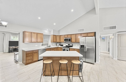 Sierra Vista House | Stylish & Modern Sierra Vista Getaway with Pool!