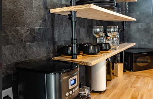 West Palm Beach Apartment | Stylish Modern Tiny Home in the Heart of West Palm Beach. 7 minutes from airport
