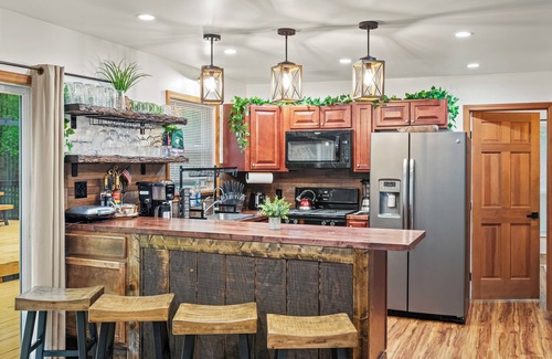 East Stroudsburg House | Stylish Mountain Retreat w/Hot Tub & Firepit | Penn Estate Getaway by AvantStay