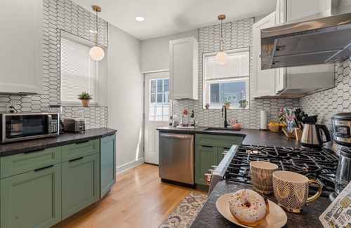 South Philadelphia House | Stylish Near Stadiums & Nightlife Game Room