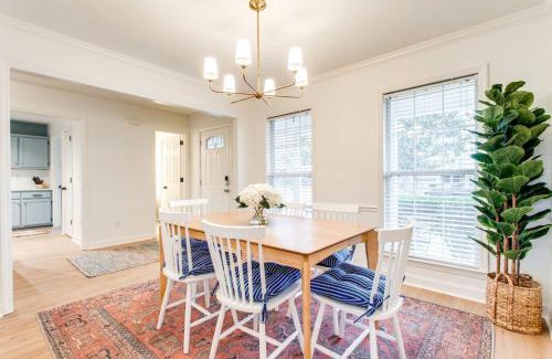 Thompson's Station House | Stylish New 3BR 2.5BA Fire Pit Fence yard
