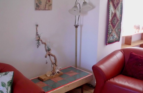 Stranny Apartment | Stylish new apartment with sunset balcony near lake with beaches and swimming
