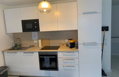 Ichenhausen Apartment | Stylish new build apartment/Legoland