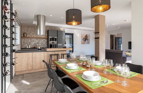 Svetvincenat Villa | Stylish New design Villa, 1.400 m2 garden with private pool ,Central Istria