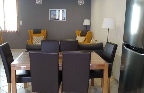 Le Bourg-d'Oisans House | STYLISH NEWLY RENOVATED TOWN HOUSE - SLEEPS 6