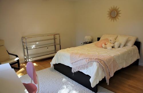 Laurel House | Stylish Oasis in the West End of Richmond, entire house except master bedroom