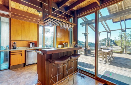 Elk House | Stylish Oceanfront Home with Stunning Bluff Views, Deck & Veranda - Near Beaches