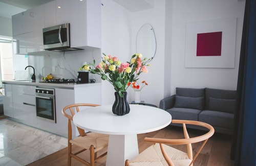 Roma Norte Apartment | Stylish one-bedroom, one-bathroom loft in the heart of Roma Norte, Mexico City
