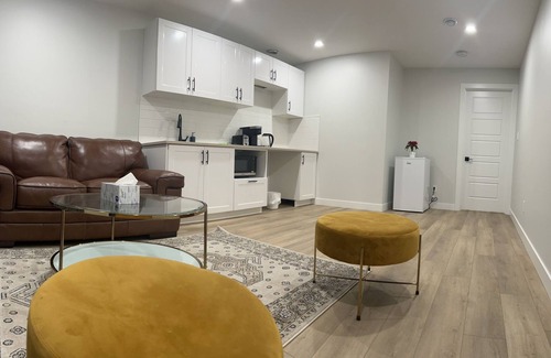 Regina House | Stylish place to stay