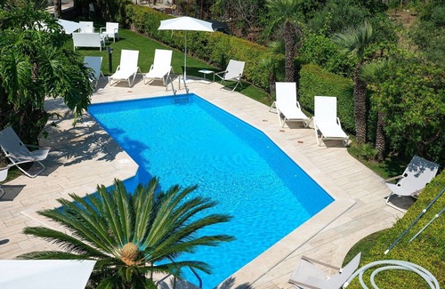 Vico Equense Villa | Stylish private 4 bedroom villa with terrace, sea views and pool near Sorrento