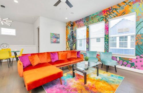 Riverside Terrace House | Stylish Prolific Gem - Great 4 Groups & Creators