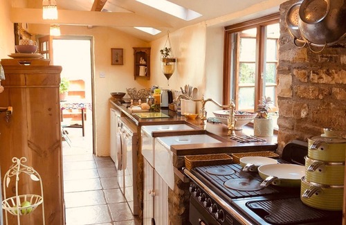 Reeth Cottage | Stylish, quirky, & modern meets vintage upcycling to give a smart but cosy holiday cottage