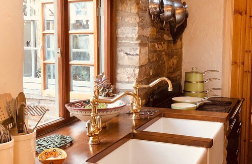 Reeth Cottage | Stylish, quirky, & modern meets vintage upcycling to give a smart but cosy holiday cottage